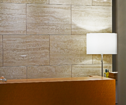 新感覚理容室LINK(リンク)メンズ理容室・女性のお顔そり個室でくつろぐシンプルラグジュアリーサロン