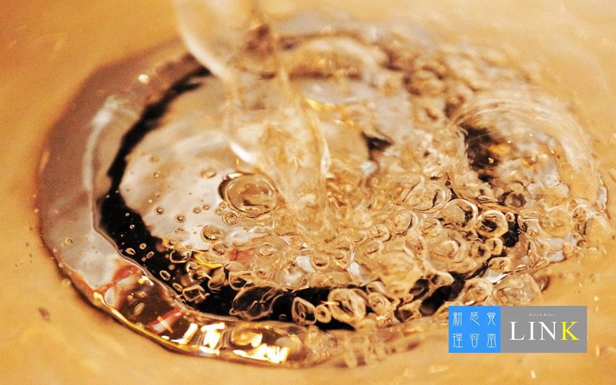 新感覚理容室LINK(リンク)目黒駅徒歩1分にある個室でくつろぐシンプルラグジュアリーサロン(メンズ理容室・女性のお顔そり)