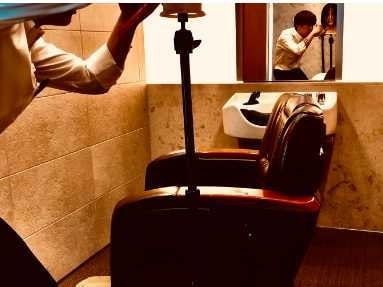 東京の高級理容室の求人|新感覚理容室LINK(リンク)