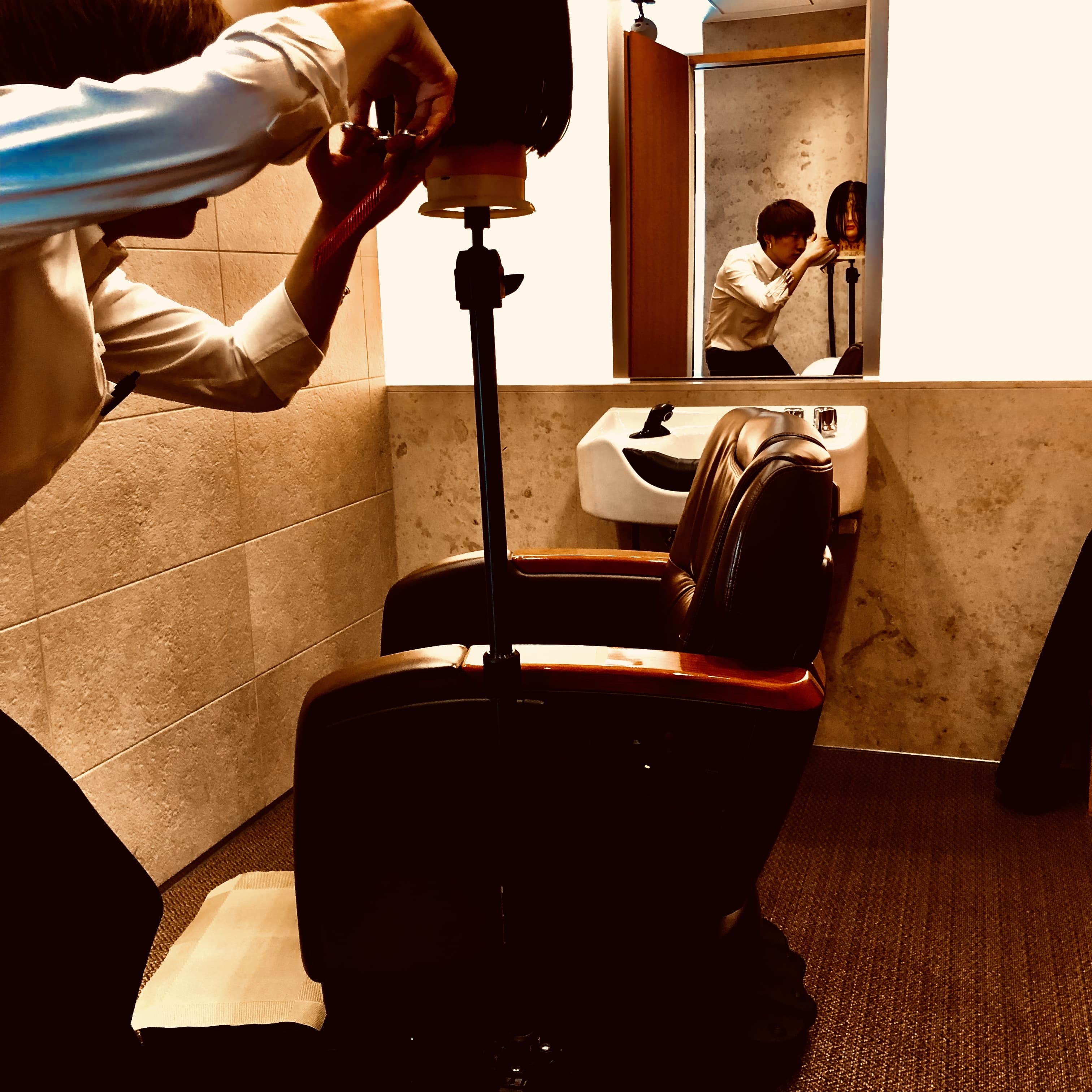 東京目黒|新感覚理容室LINK(リンク)求人採用のご案内